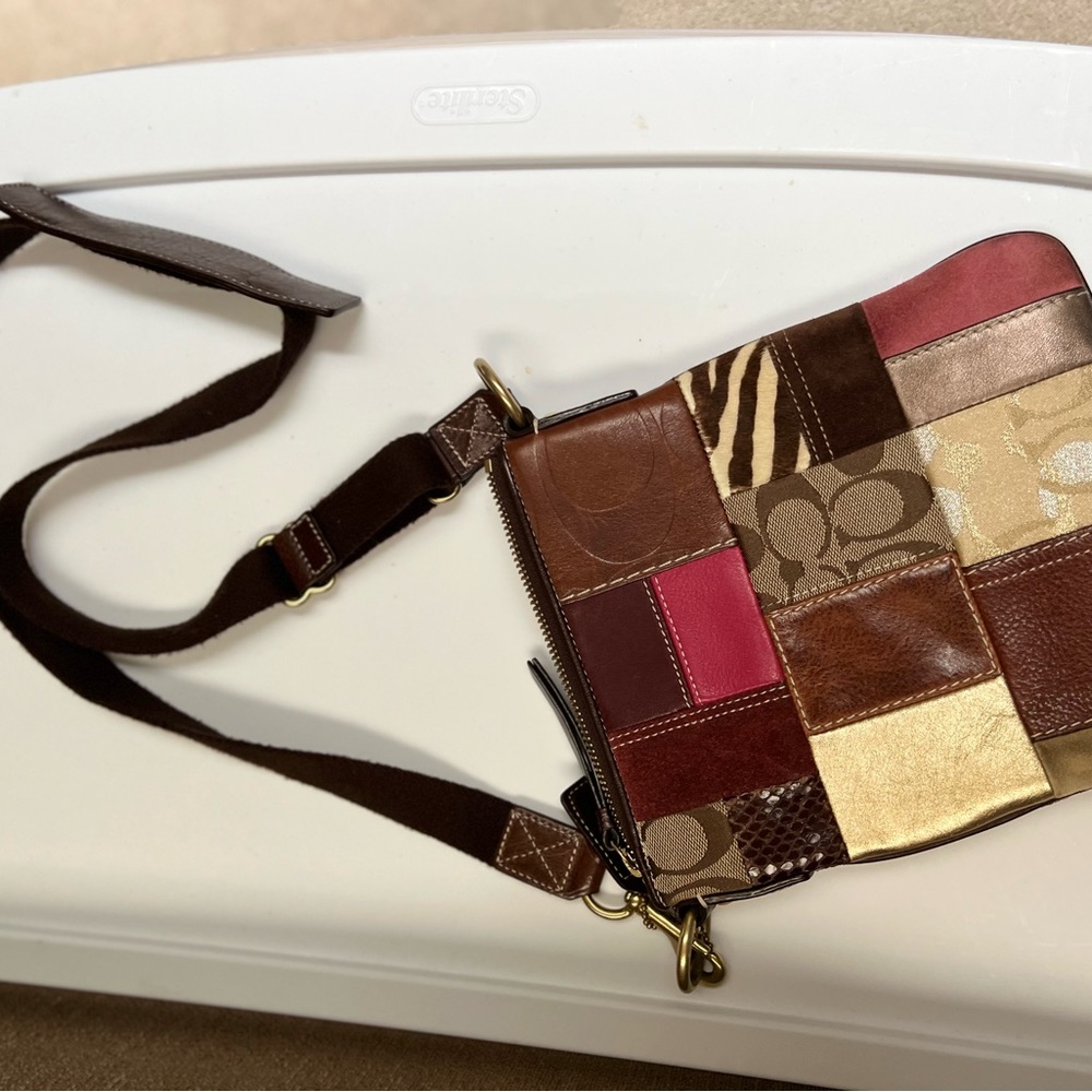 COACH crossbody like new  patchwork design